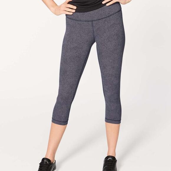 Lululemon Wunder Under Crop Full-On Luxtreme 21" Disperse Dusky Lavender Black 2 - Picture 1 of 10